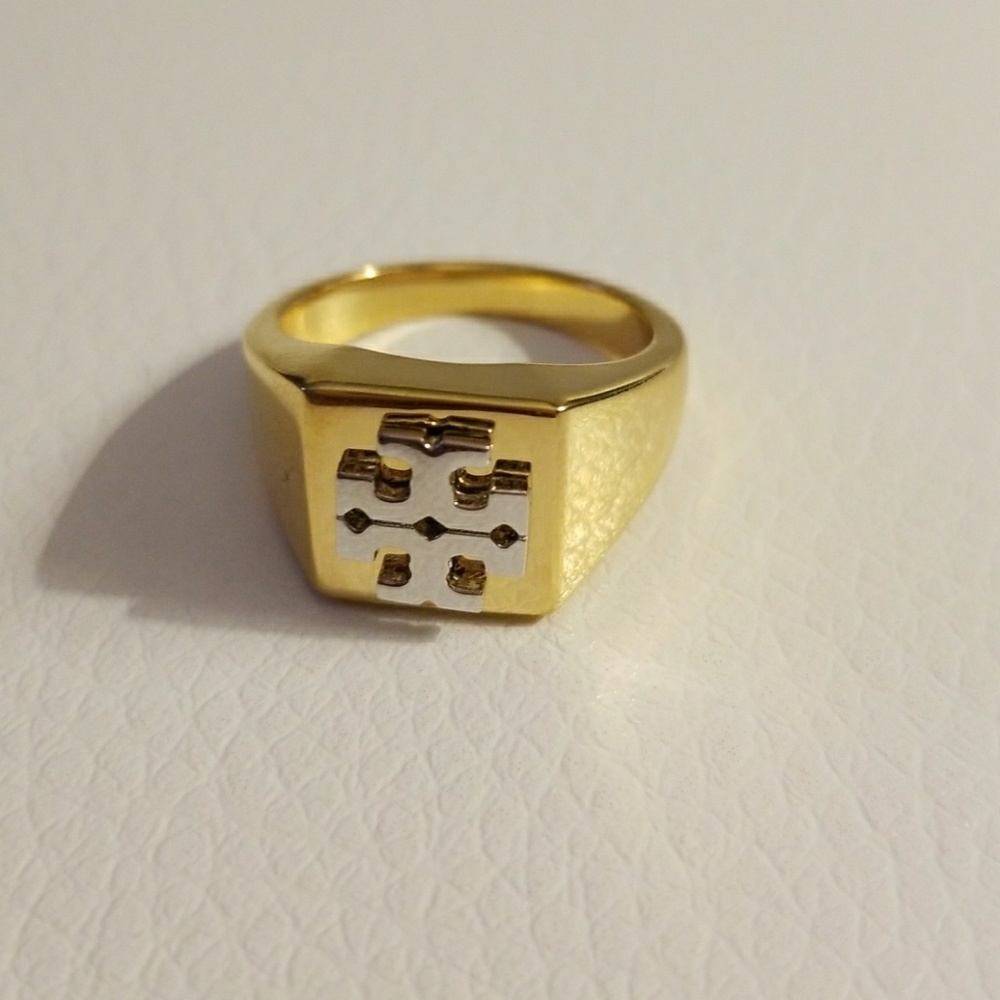 Tory Burch logo ring - Picture 3 of 4